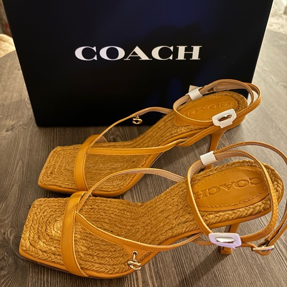 Coach Kaia Papaya Heel size 9 - Picture 2 of 3